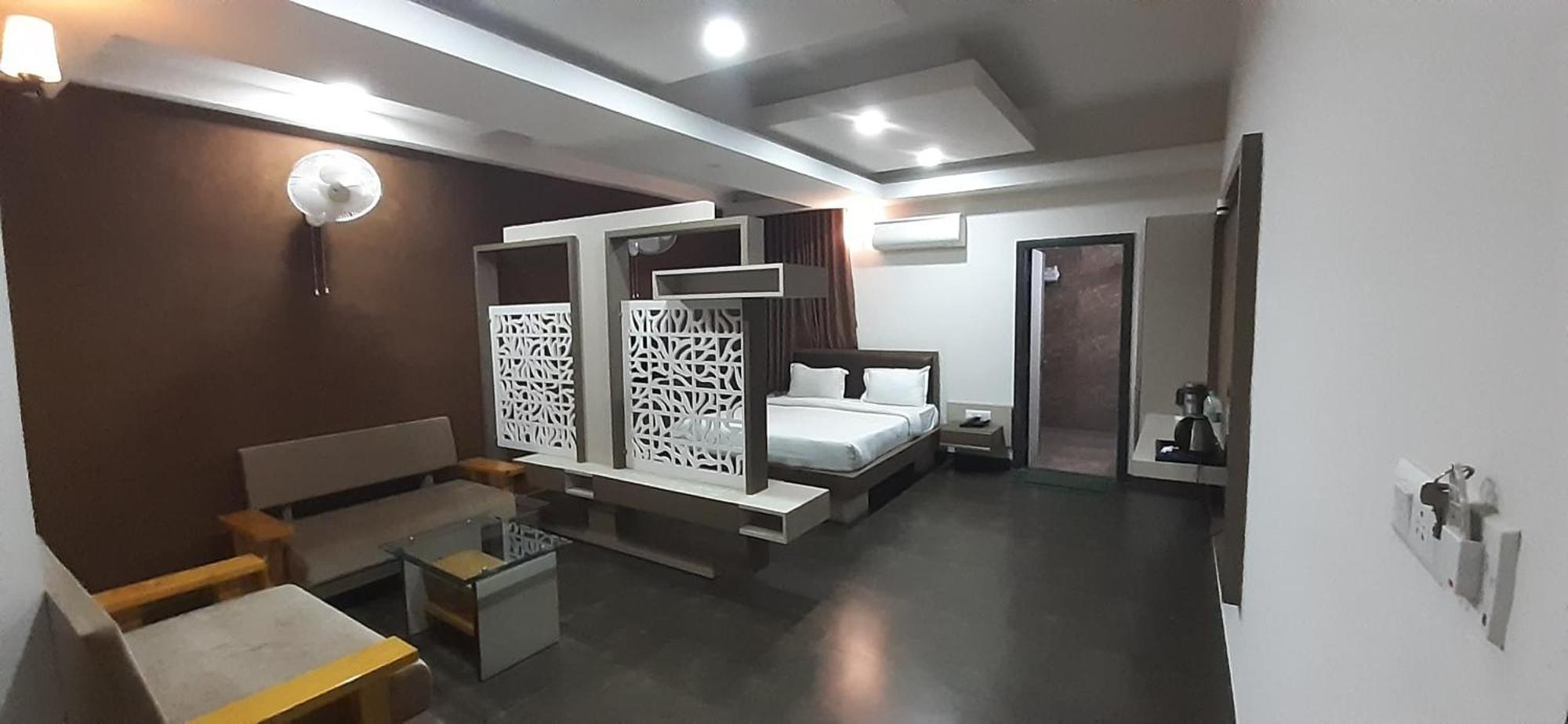 Kukda Resort Chittorgarh Extérieur photo