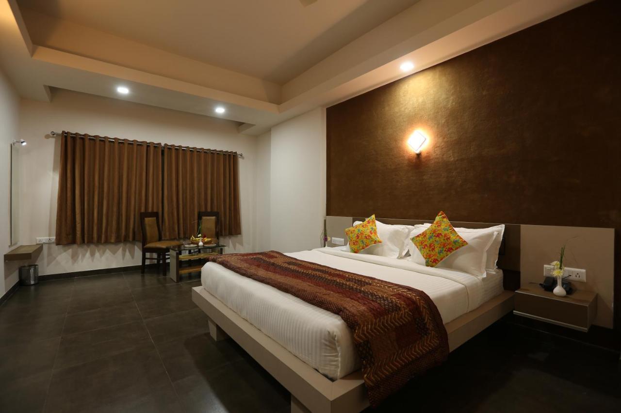 Kukda Resort Chittorgarh Extérieur photo
