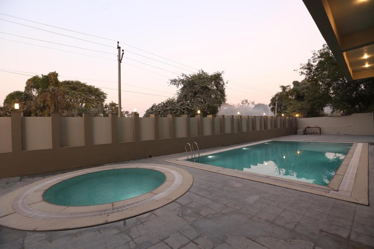Kukda Resort Chittorgarh Extérieur photo